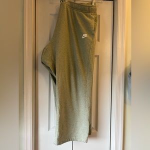 Nike Sweatpants